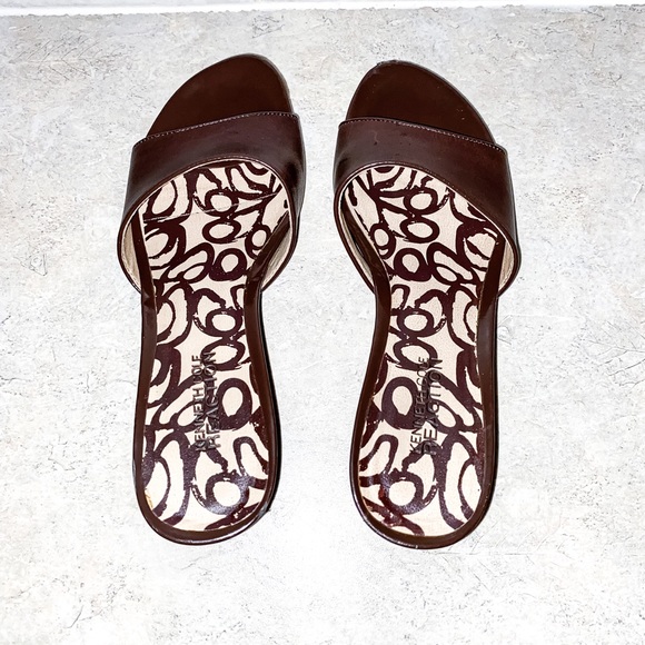 Kenneth Cole Reaction Dark Brown Slide Wedge, Size 5.5 - Excellent Condition - Picture 2 of 4